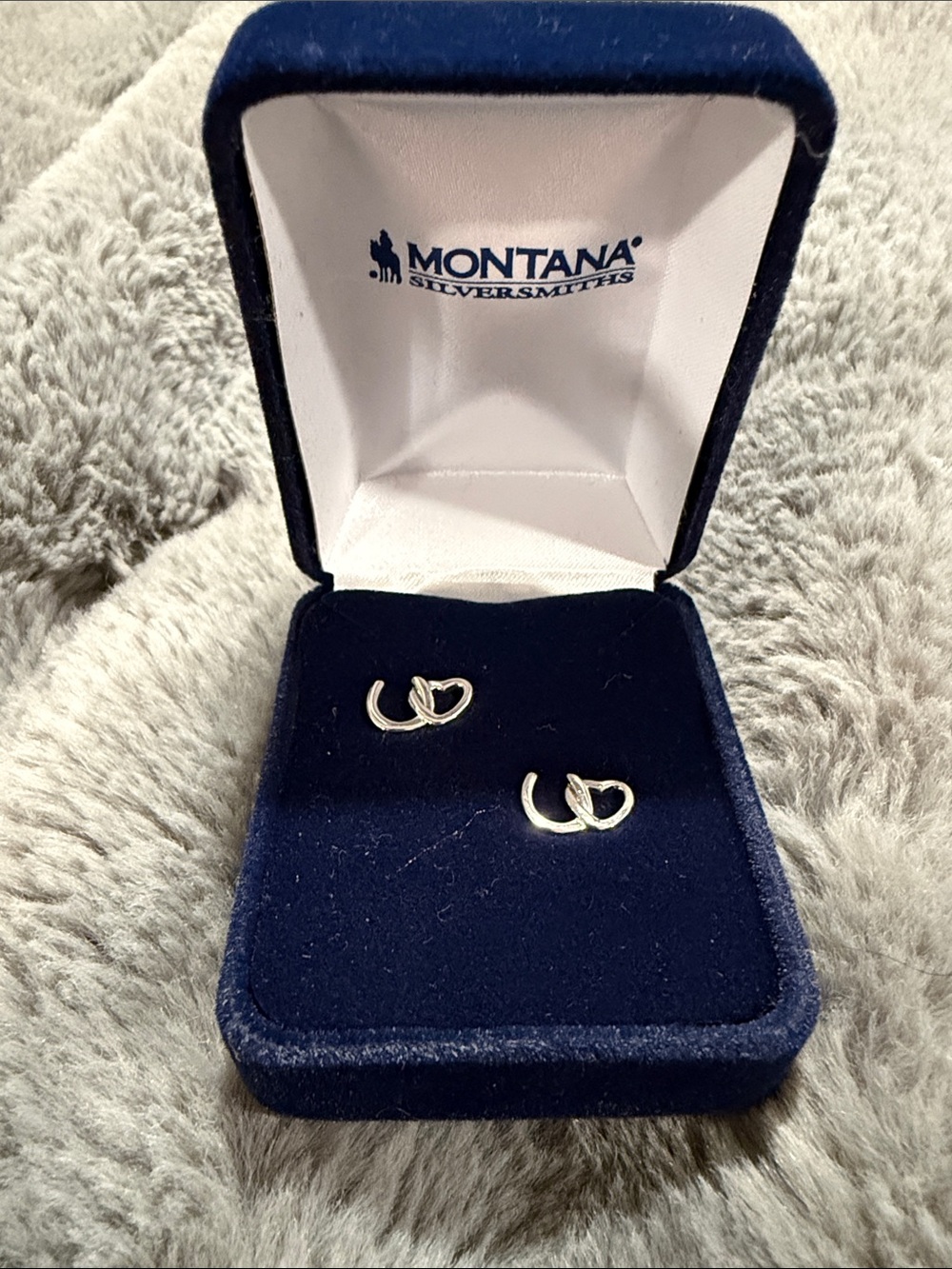 Montana Silversmiths Silver Double Heart Hoop Studs